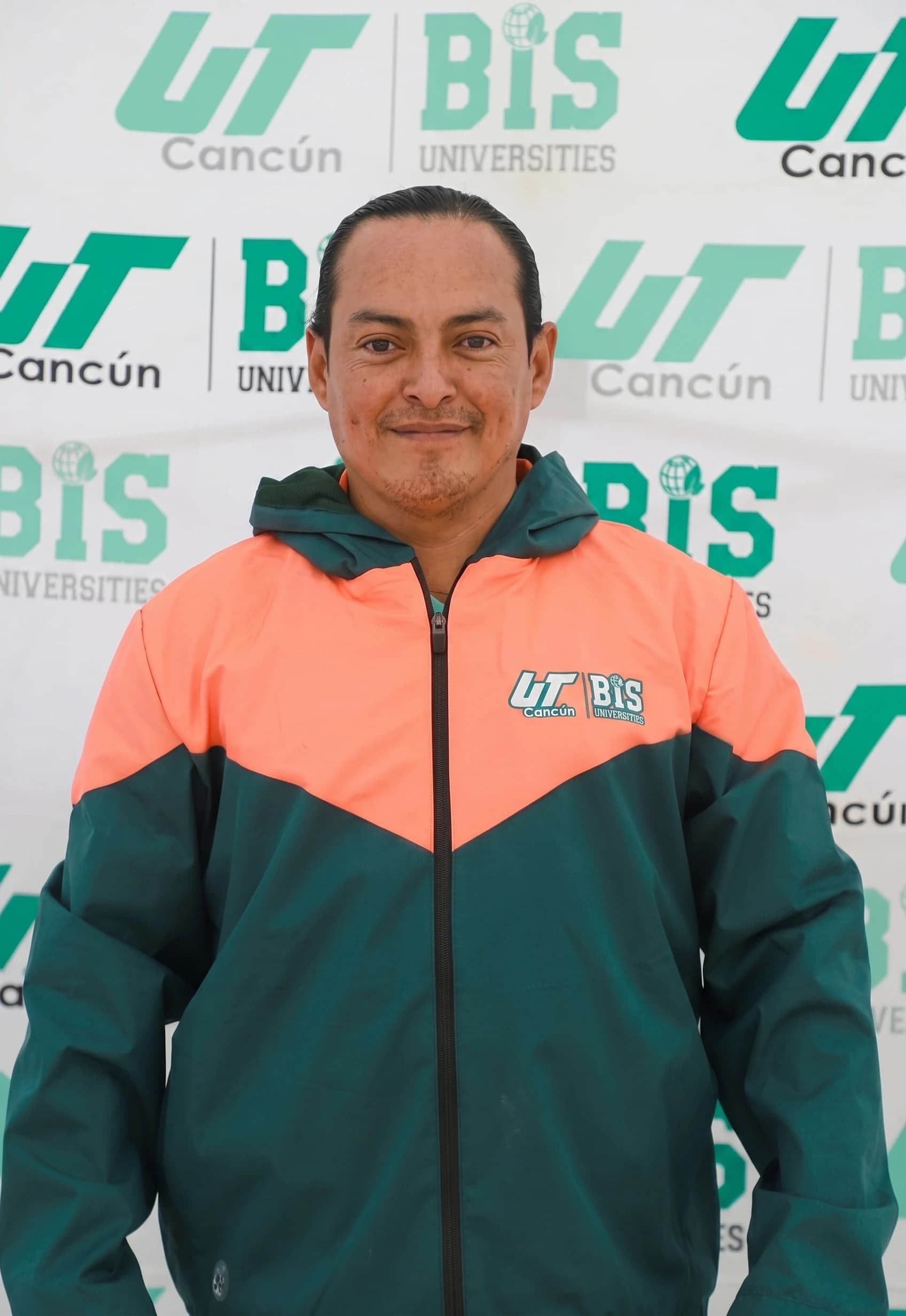 Profesor Leonardo Castillejos Maza